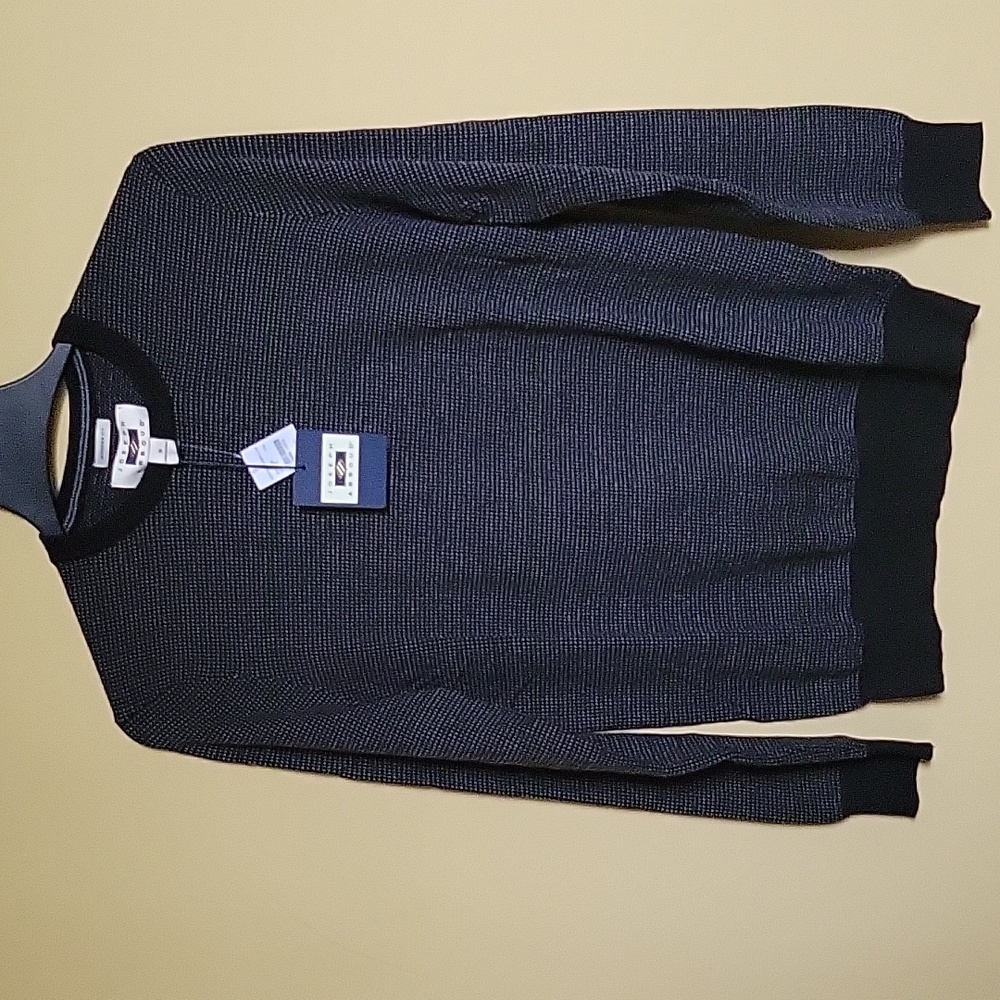 NWT Joseph Abboud Black Crew Neck Sweater
